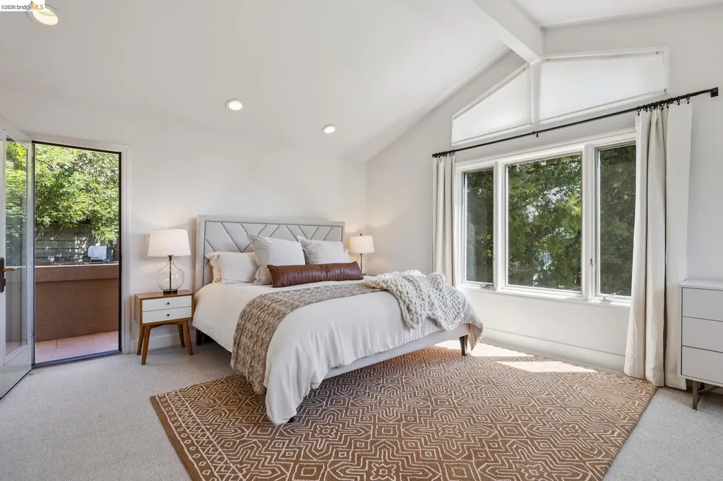 122 Vicente Road Berkeley CA 94705