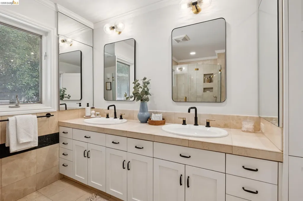 122 Vicente Road Berkeley CA 94705