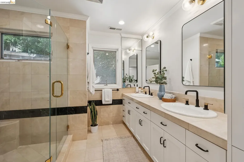 122 Vicente Road Berkeley CA 94705