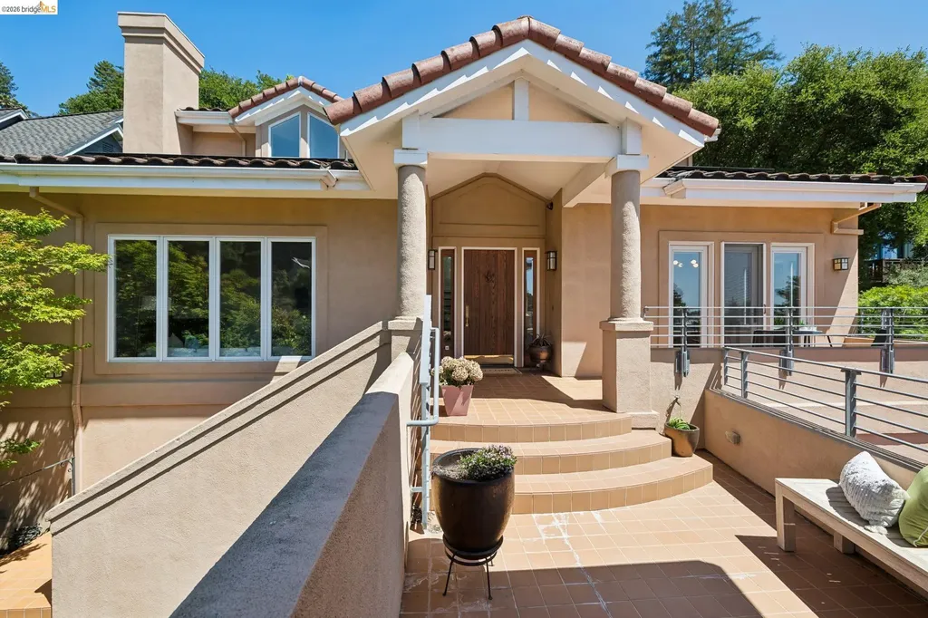 122 Vicente Road Berkeley CA 94705