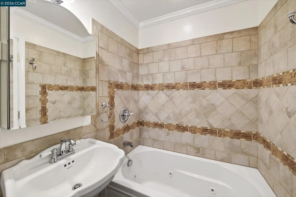 8271 Cavalier Lane Dublin CA 94568