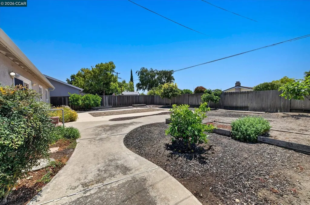 8271 Cavalier Lane Dublin CA 94568