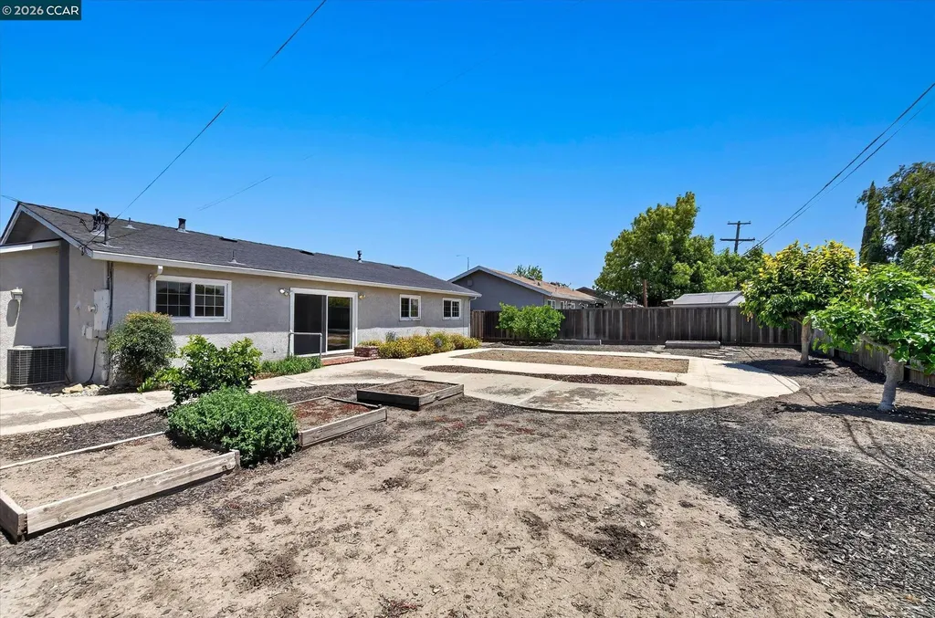 8271 Cavalier Lane Dublin CA 94568