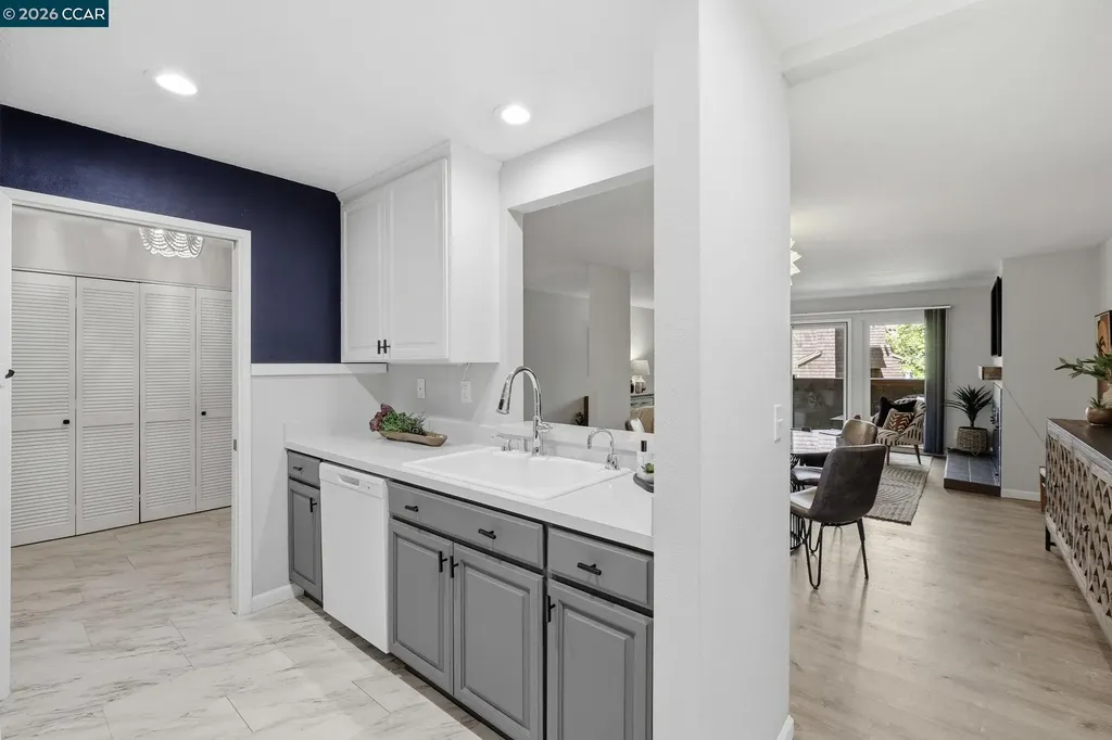 8 Royston Walk Pleasant Hill CA 94523