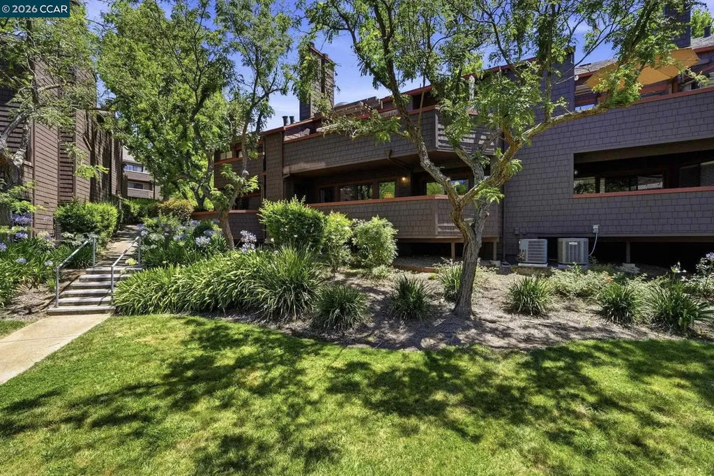 8 Royston Walk Pleasant Hill CA 94523