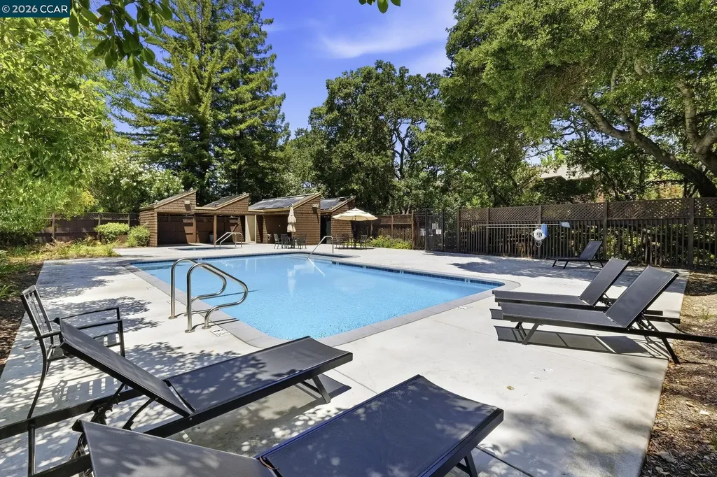 8 Royston Walk Pleasant Hill CA 94523
