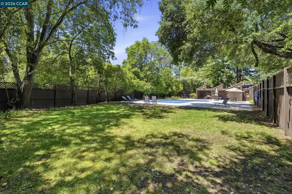 8 Royston Walk Pleasant Hill CA 94523