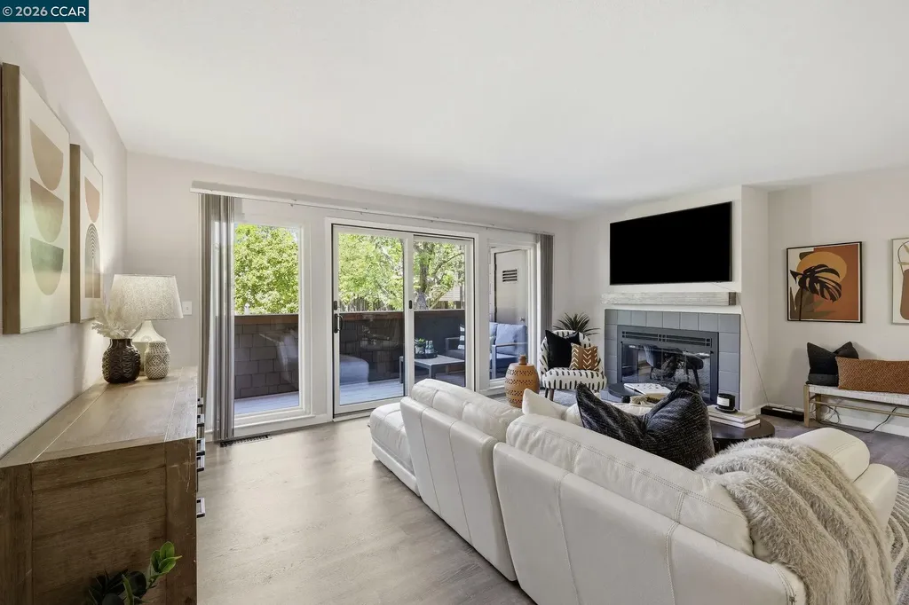 8 Royston Walk Pleasant Hill CA 94523
