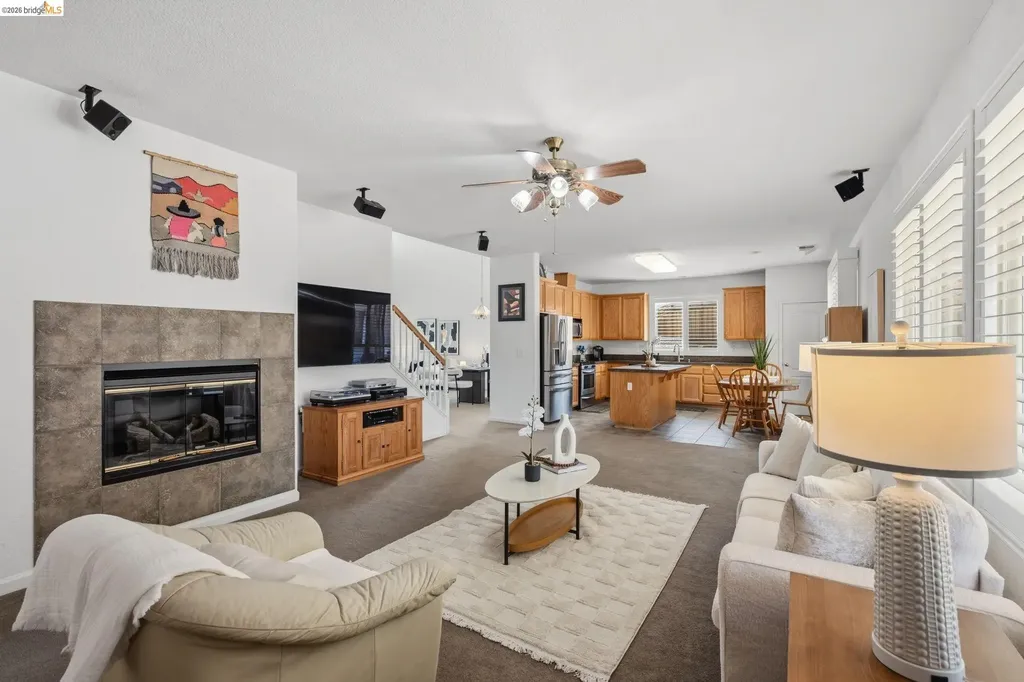 59 Glen Canyon Court Pittsburg CA 94565
