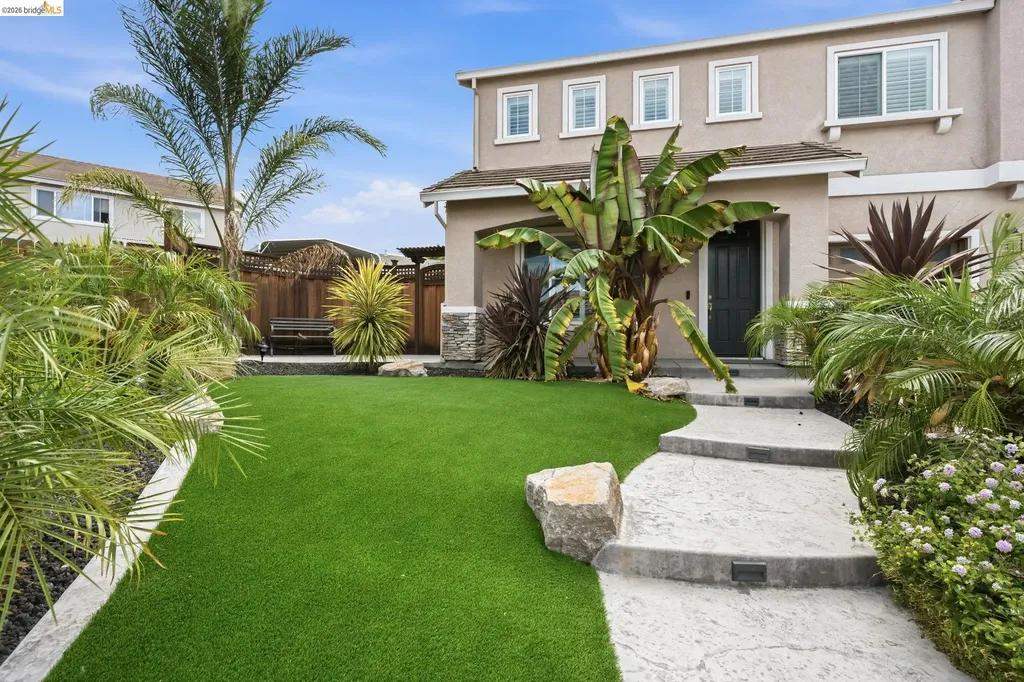 59 Glen Canyon Court Pittsburg CA 94565