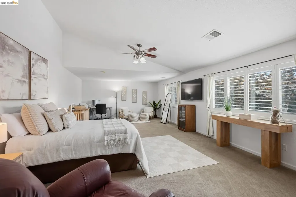 59 Glen Canyon Court Pittsburg CA 94565