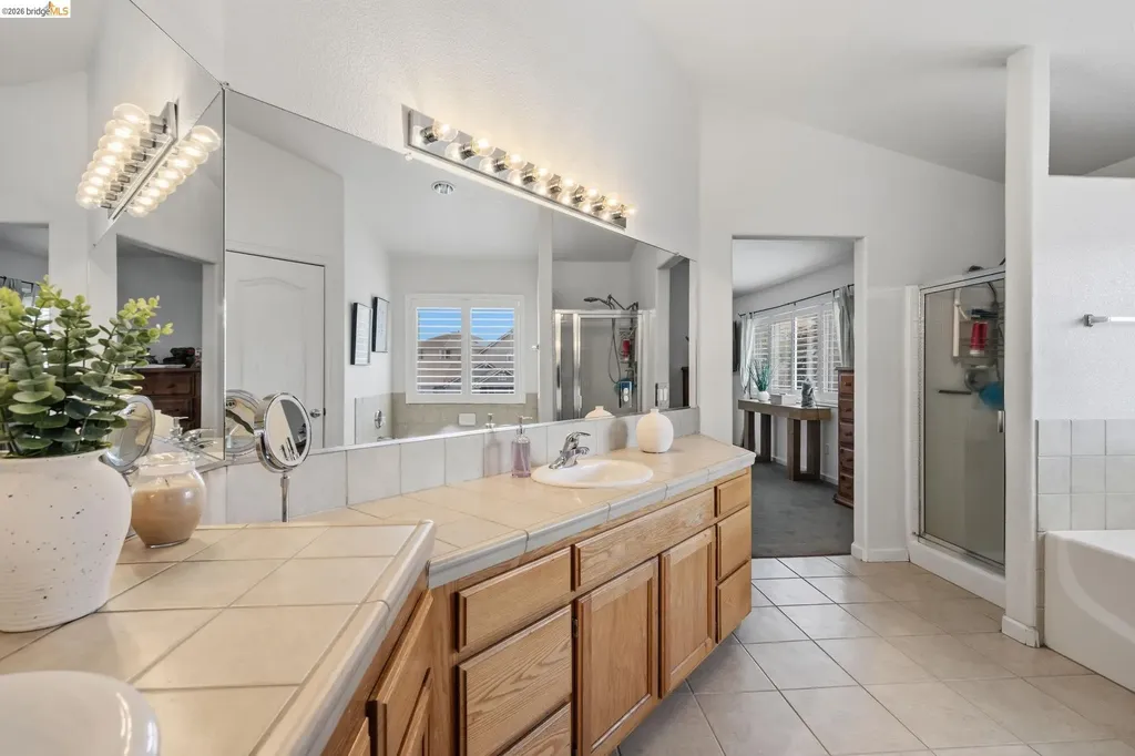 59 Glen Canyon Court Pittsburg CA 94565