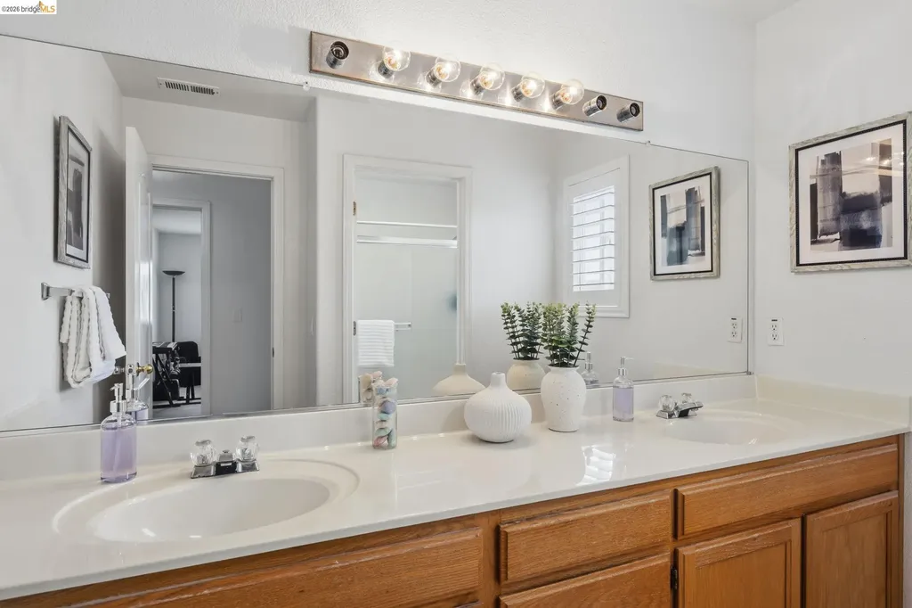 59 Glen Canyon Court Pittsburg CA 94565