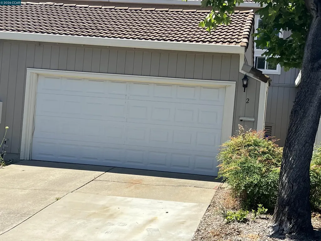 2 Tarn Court Hercules CA 94547