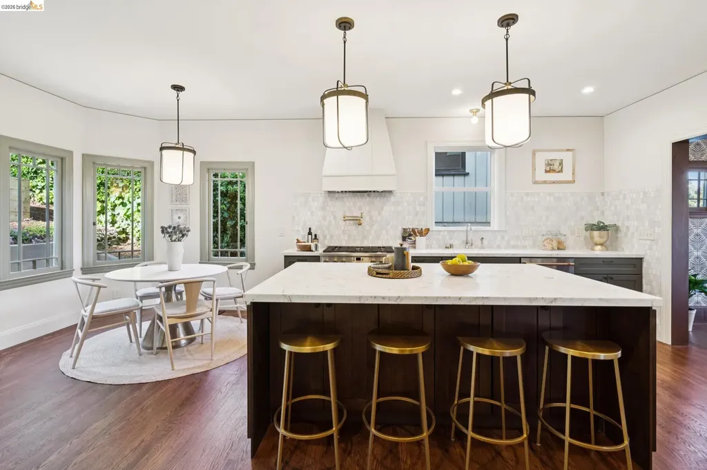 6019 Chabolyn Terrace Berkeley CA 94618
