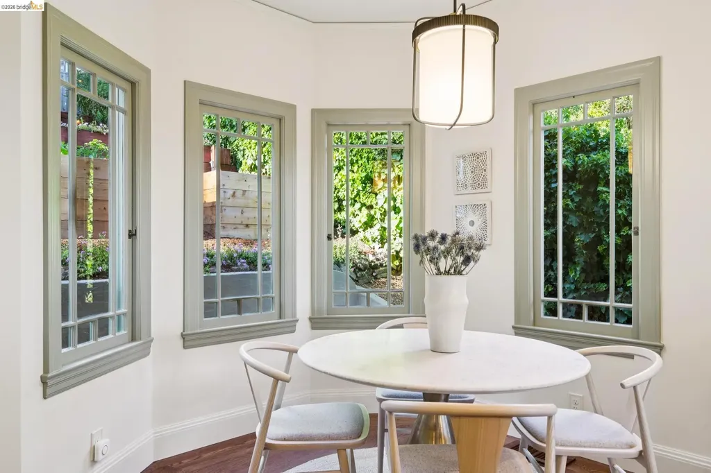 6019 Chabolyn Terrace Berkeley CA 94618