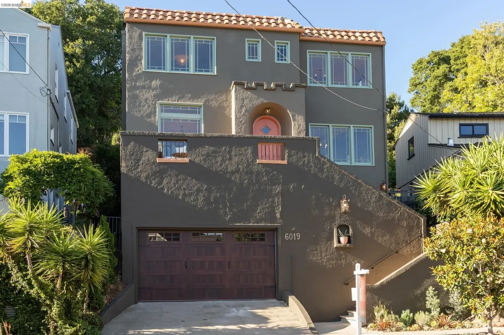 6019 Chabolyn Terrace Berkeley CA 94618