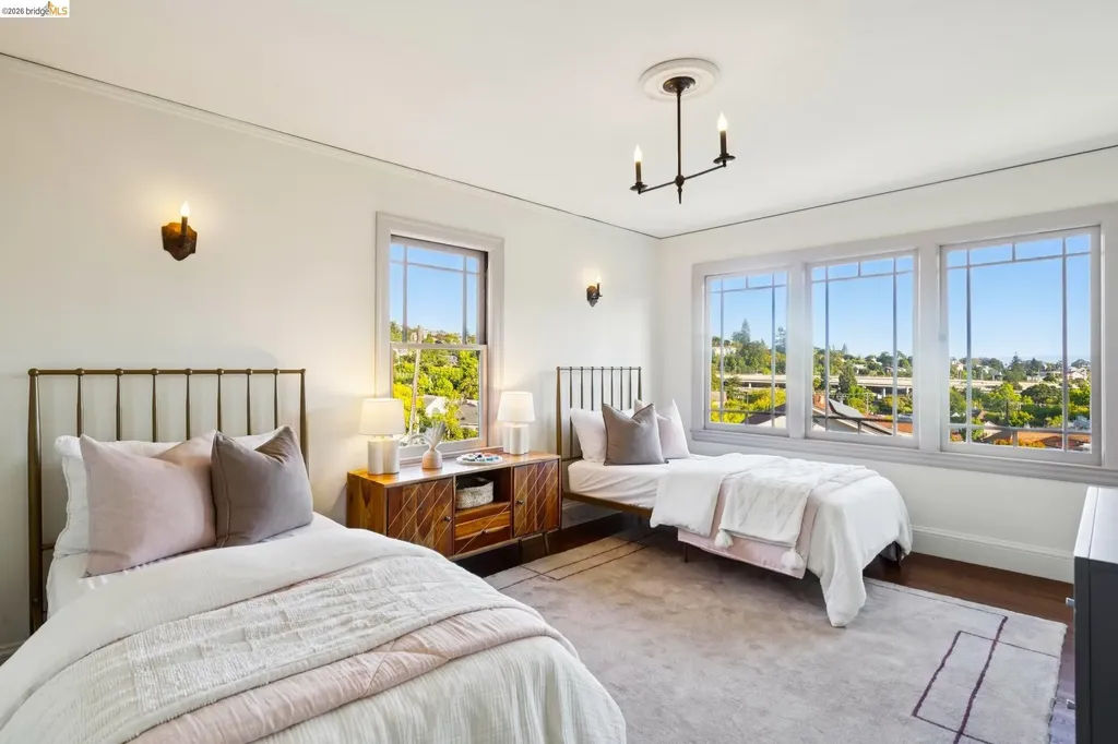 6019 Chabolyn Terrace Berkeley CA 94618