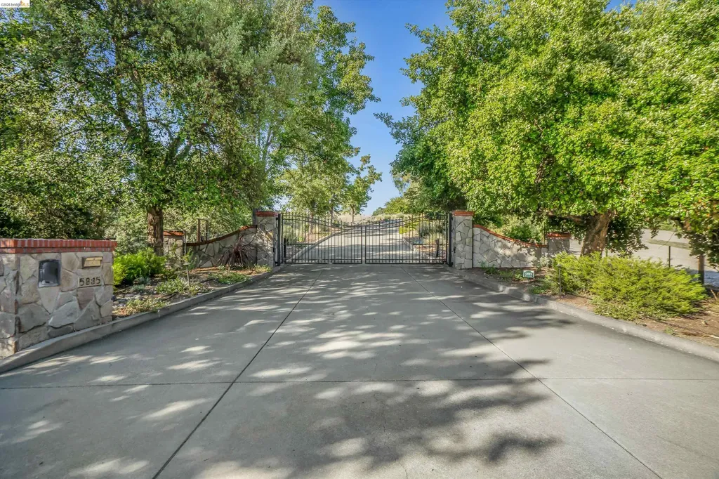5885 Bruce Drive Danville CA 94506
