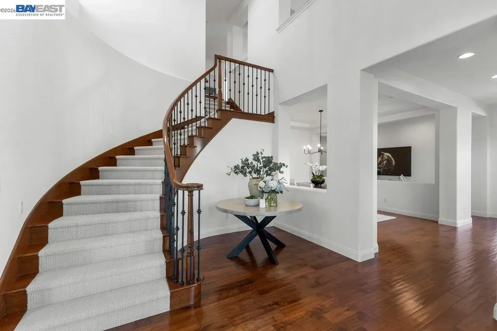 25 Treetop Terrace Alamo CA 94507
