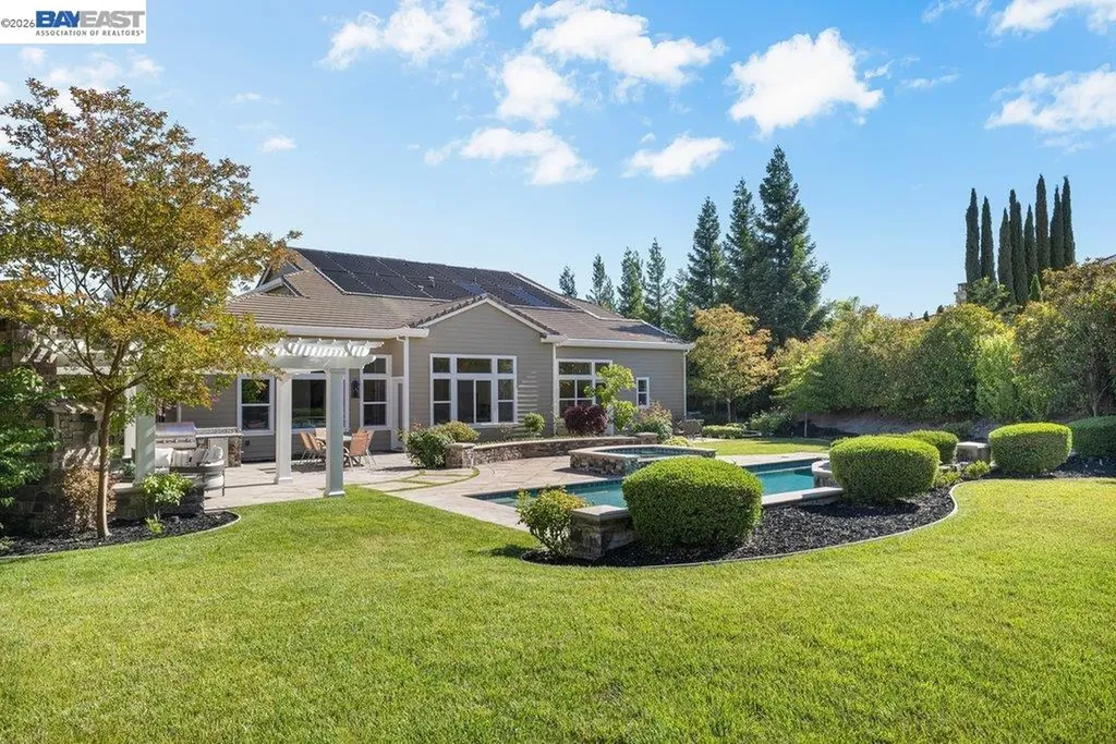 25 Treetop Terrace Alamo CA 94507