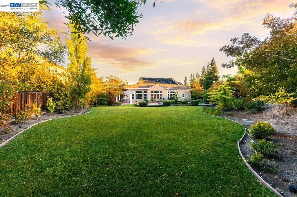 25 Treetop Terrace Alamo CA 94507