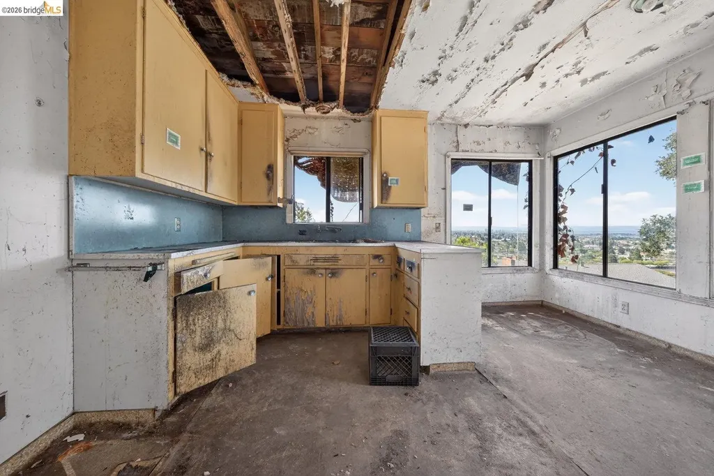 605 Sea View Drive El Cerrito CA 94530