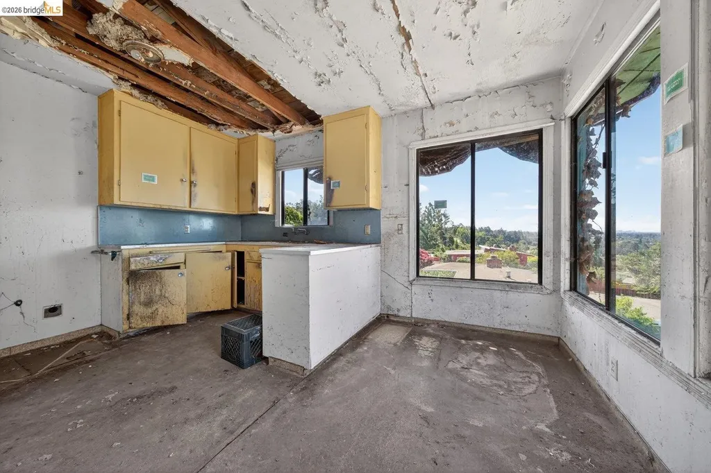605 Sea View Drive El Cerrito CA 94530