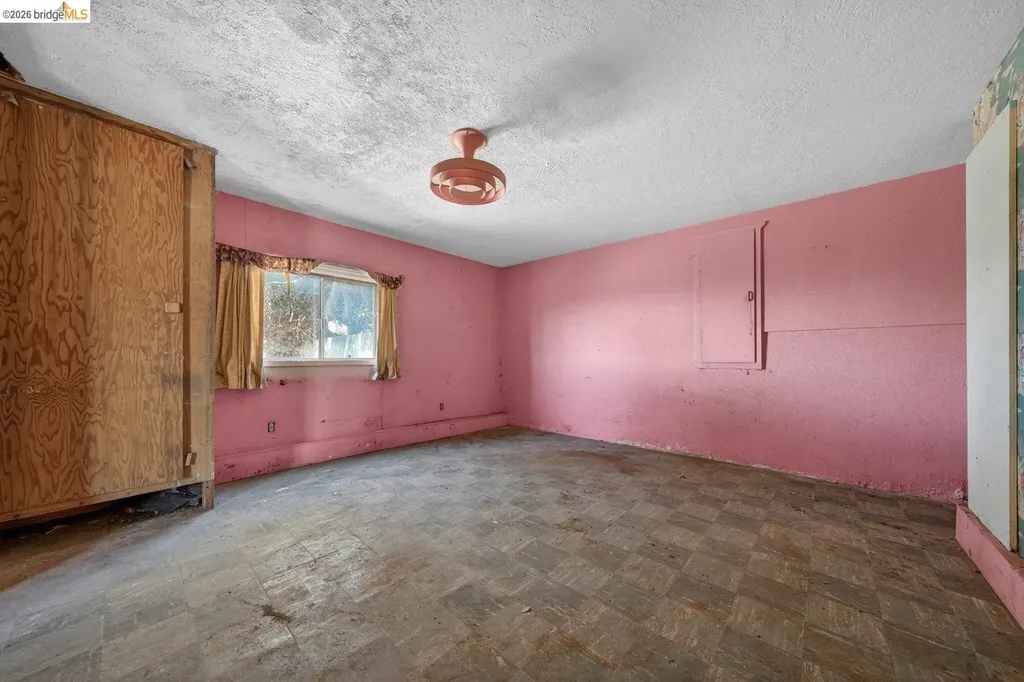 605 Sea View Drive El Cerrito CA 94530