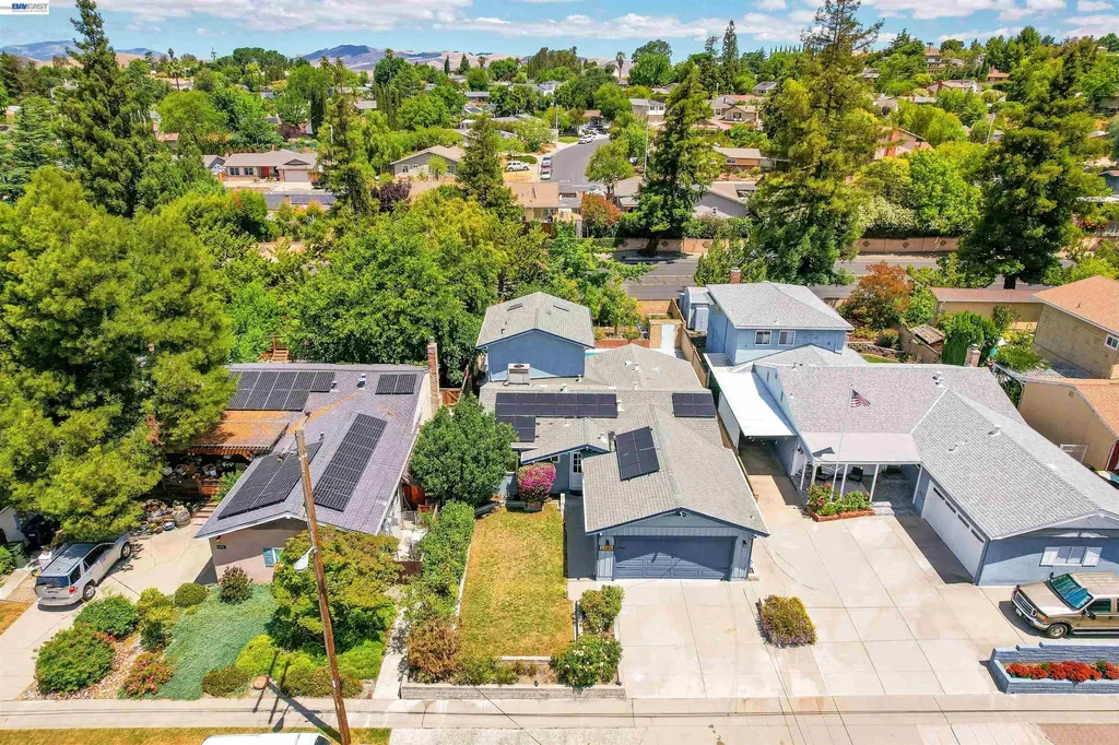 2744 Kennedy Street Livermore CA 94551