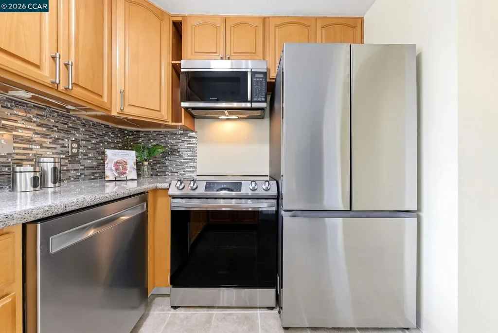 2443 Oliver Drive Hayward CA 94545