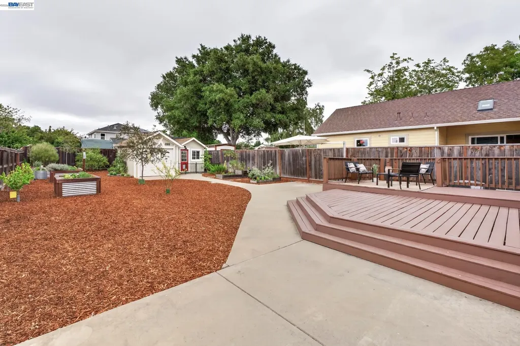 838 I Street Livermore CA 94550