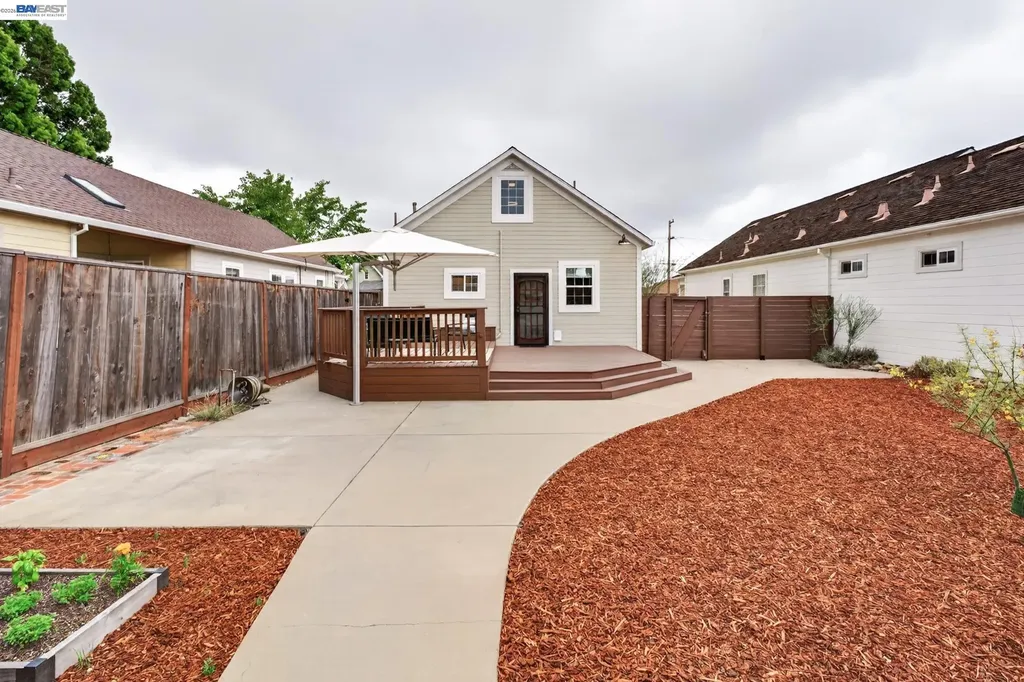 838 I Street Livermore CA 94550