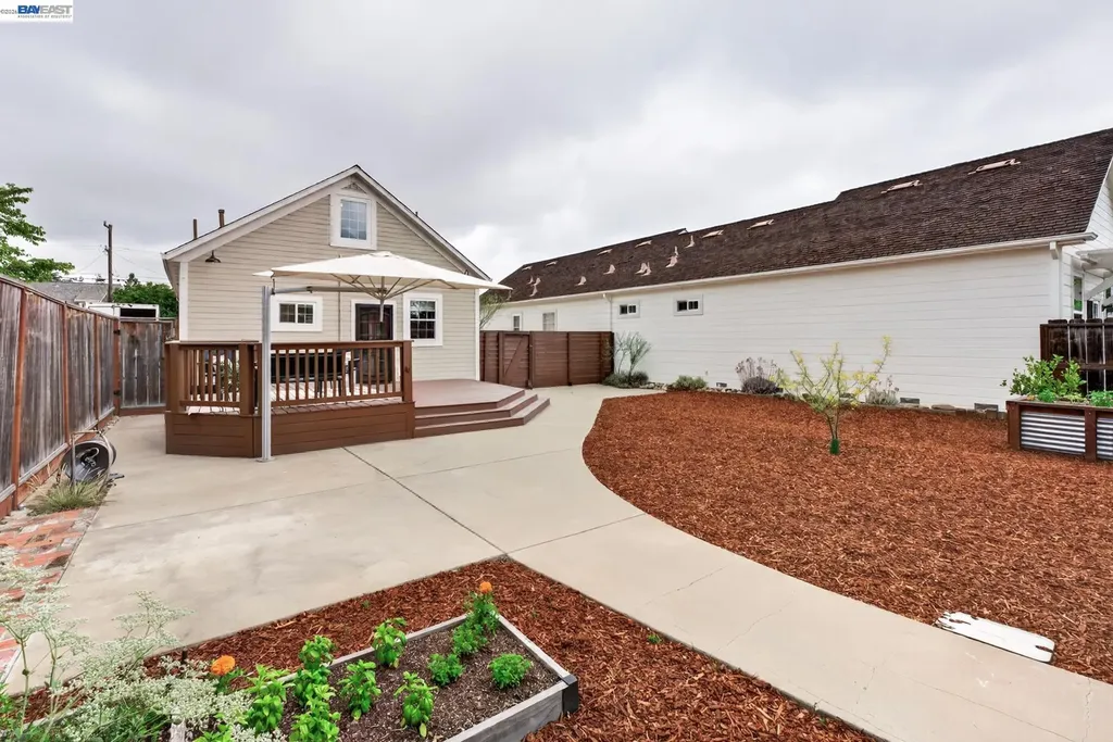 838 I Street Livermore CA 94550