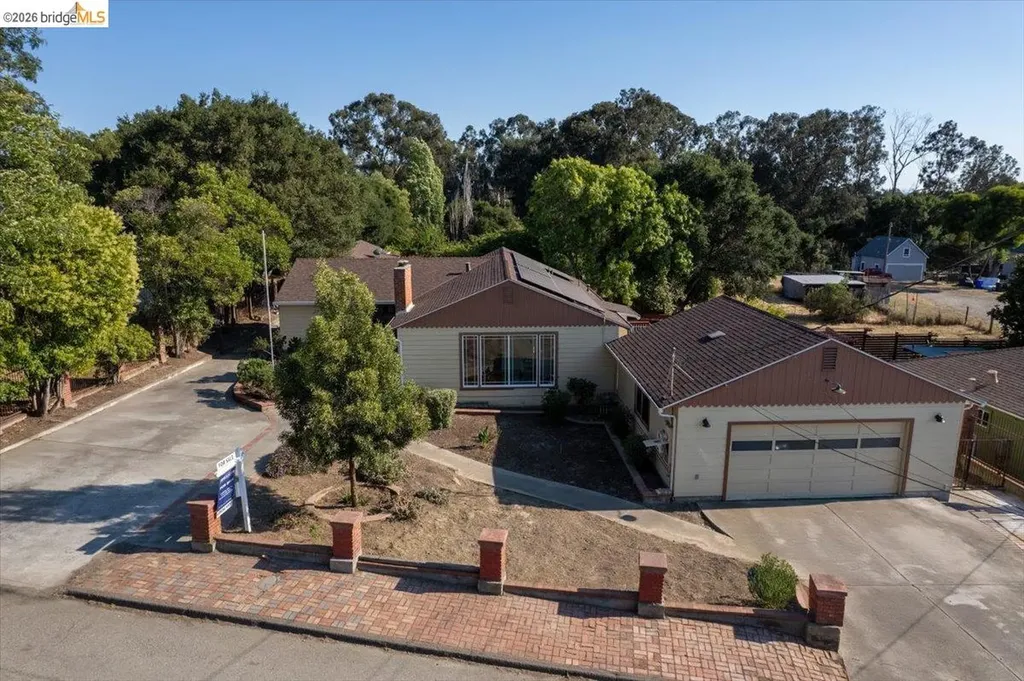 2721 Hidden Lane Hayward CA 94541