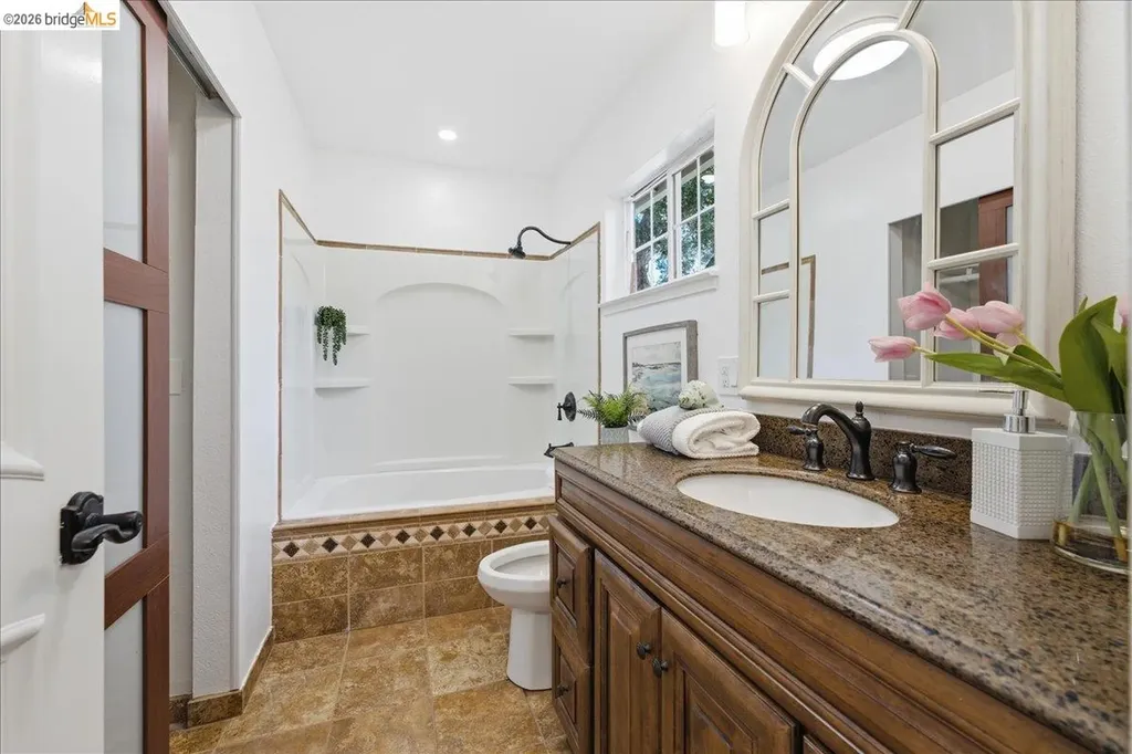 2721 Hidden Lane Hayward CA 94541