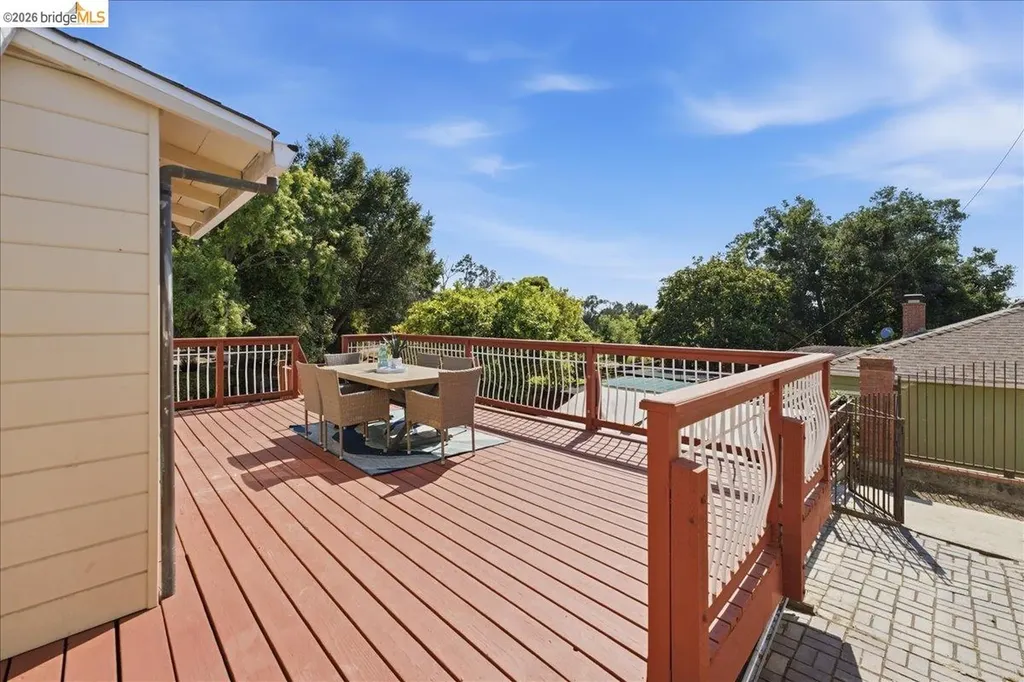 2721 Hidden Lane Hayward CA 94541