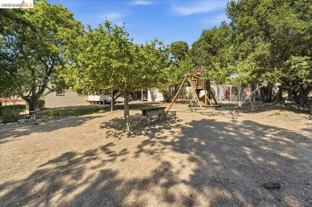 2721 Hidden Lane Hayward CA 94541