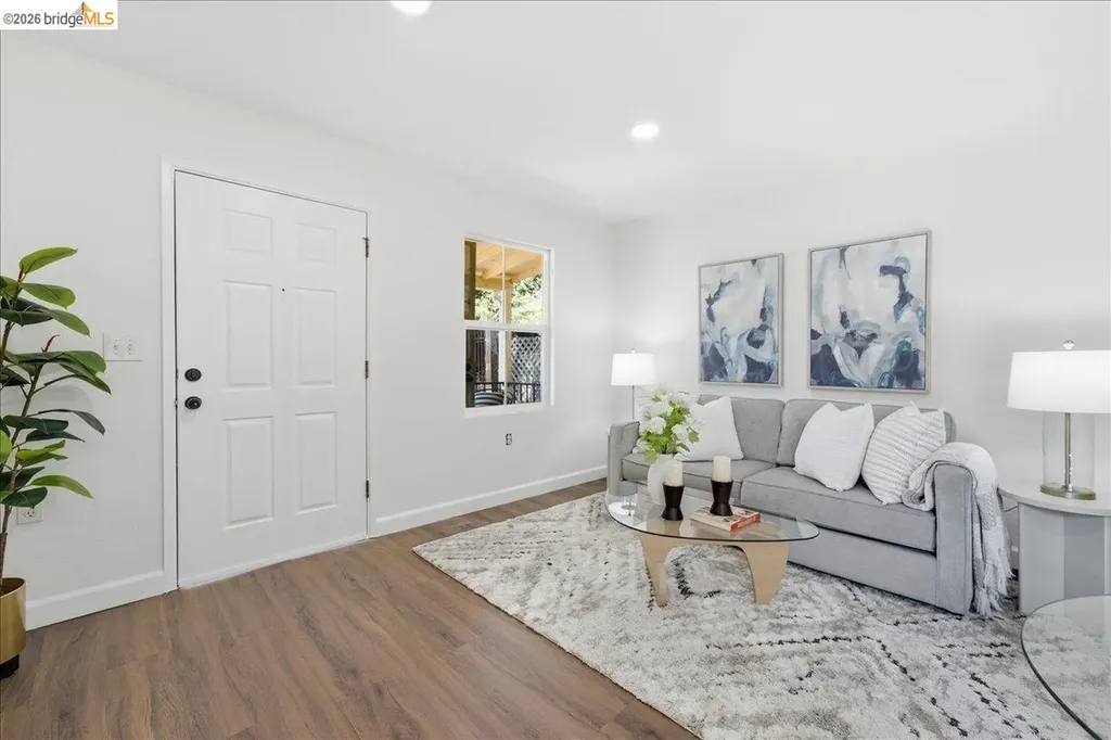2721 Hidden Lane Hayward CA 94541