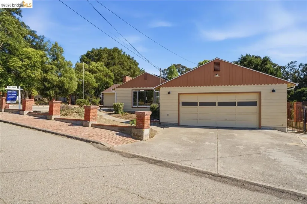 2721 Hidden Lane Hayward CA 94541