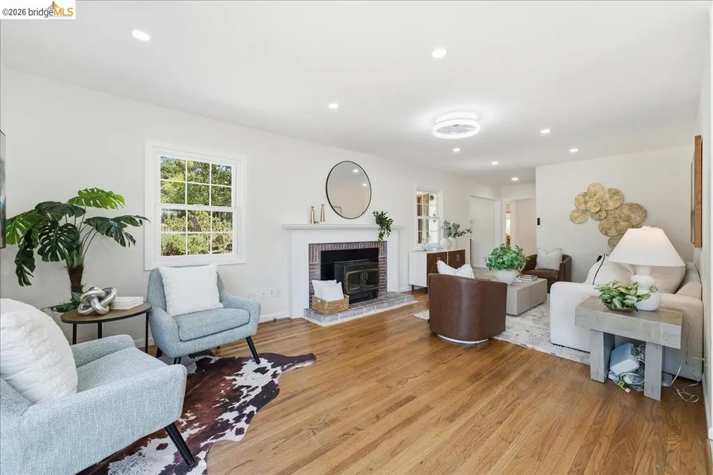 2721 Hidden Lane Hayward CA 94541