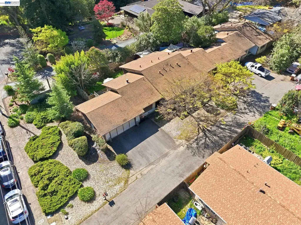425 Coffield Avenue Napa CA 94558