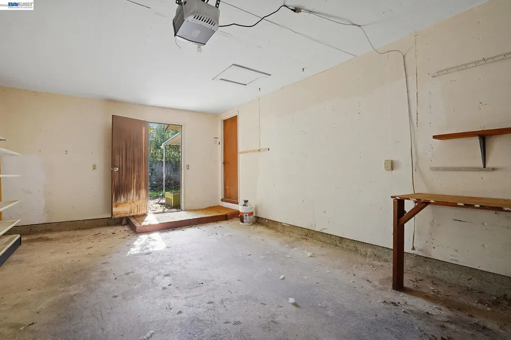 425 Coffield Avenue Napa CA 94558