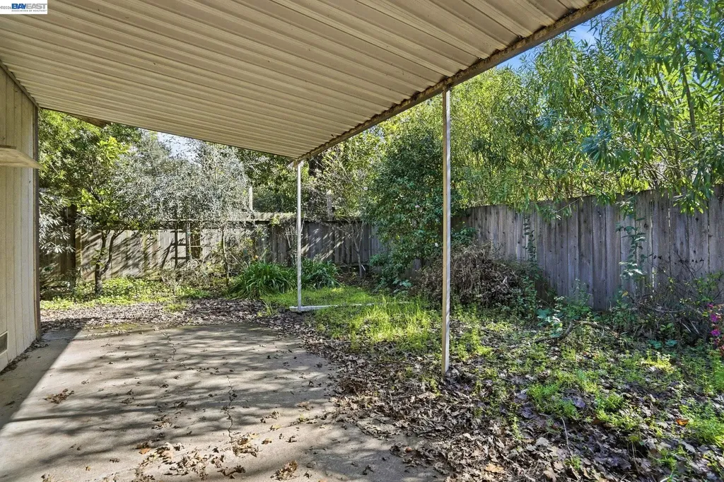 425 Coffield Avenue Napa CA 94558