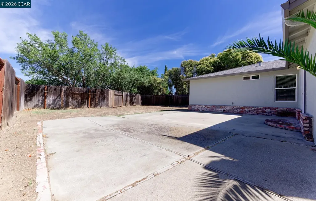 1371 Springhill Drive Pittsburg CA 94565