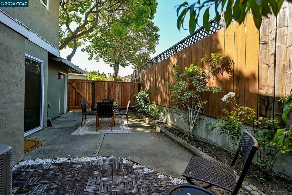 7556 Silvertree Lane #20 Dublin CA 94568