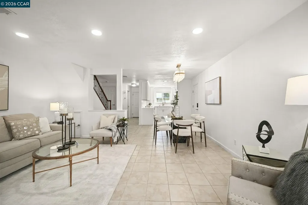 7556 Silvertree Lane #20 Dublin CA 94568