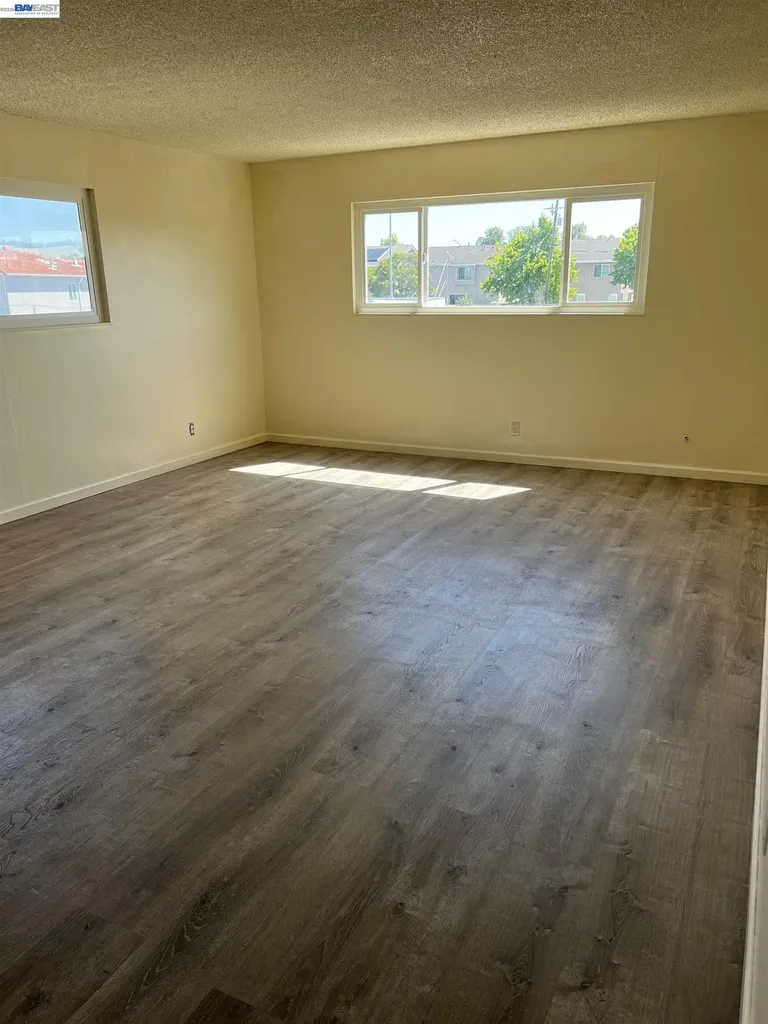15588 Lorenzo Avenue San Lorenzo CA 94580