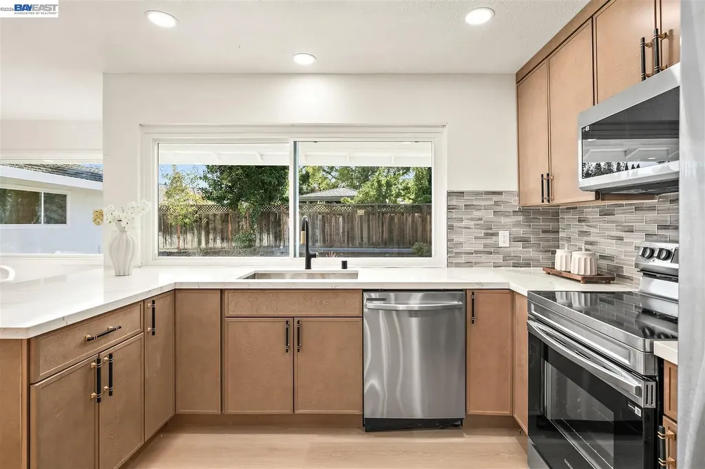 1149 Geneva Street Livermore CA 94550