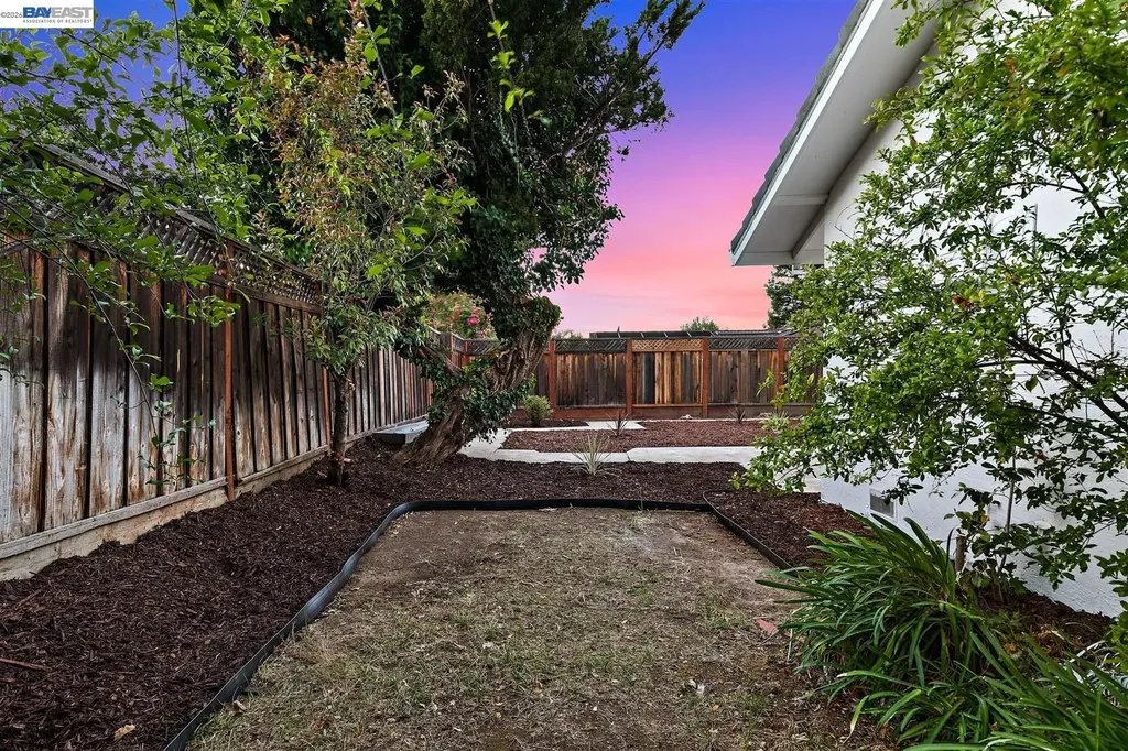 1149 Geneva Street Livermore CA 94550
